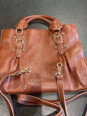 VINTAGE BUT NEVER USED LEATHER TERZETTO HANDBAG